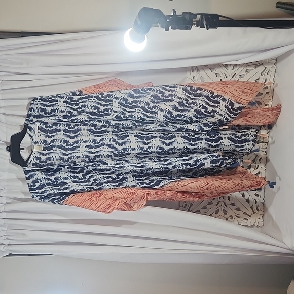 Vibrant Lightweight Swimsuit Cover or light jacket by est 1941 - Picture 1 of 11
